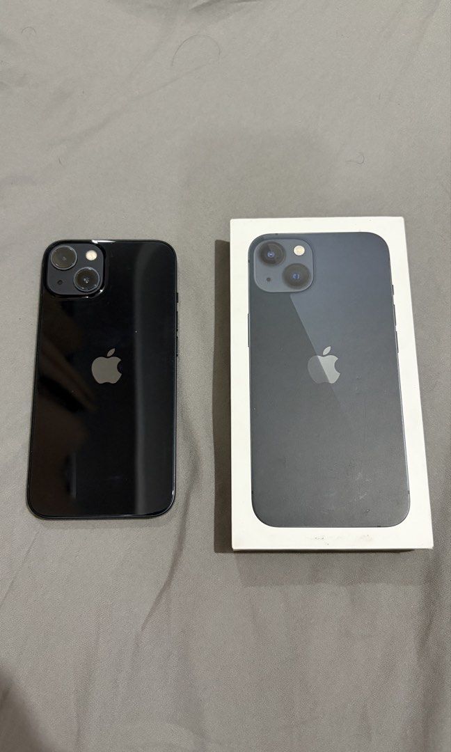 Iphone 13 256gb (Category: iPhone 13 Series) located in Paranaque City. Submitted by ezekielmanojo (Listing ID 1467194521, Image 1). Description: FIXED PRICE (auto ignore for other offers) -with box -free tempered & case -replacement chord only -what you see is what you get -unli test -71% batt health -meetups: alabang & sucat only -rfs: upgraded to iphone 17.
