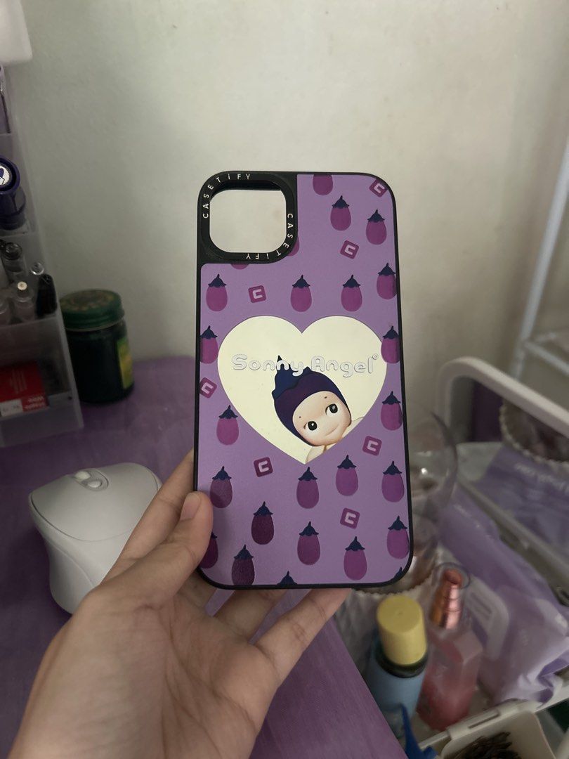iPhone 14/15 Plus Case (Category: Cases & Sleeves) located in Manila. Submitted by riy4hmg (Listing ID 1467197785, Image 1). Description: loc: Taguig/Pasay mop: gcash/maribank mod: via lalamove.
