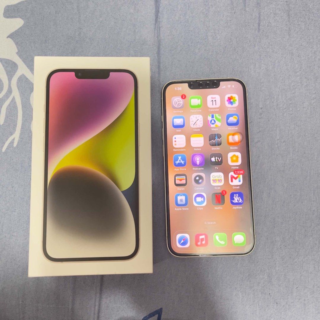 Iphone 14 128gb starlight (Category: Others) located in Rizal. Submitted by dmplelicious (Listing ID 1467222341, Image 2). Description: Iphone 14 128gb starlight 82% batt health No history of repair Good as brand new Any sim pwede.