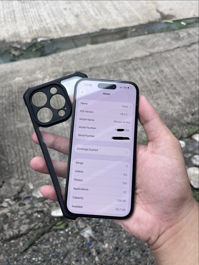 Iphone 14 Pro Space Black (Category: iPhone 14 Series) located in Bacoor. Submitted by braylz222 (Listing ID 1467230188, Image 3). Description: Iphone 14 Pro Space Black 128gb ZPA Variant NTC Approved 98% bh (normal peak can provide 3utools) No sim restriction Face id and True tone working No history of repair All parts original Inclusion: Unit and Case Cavite area 27,500 .