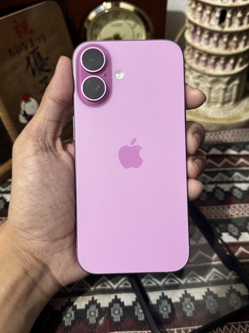 Iphone 16 256gb (Category: iPhone 16 Series) located in Marikina City. Submitted by lucky.robbry (Listing ID 1467214619, Image 1). Description: Iphone 16 256gb ntc approved - 35,000 open for swap to IOS Openline No history of repair One dent only, matatakpan naman ng case Meetup : Marikina, San Mateo or Plaza Aldea Tanay .