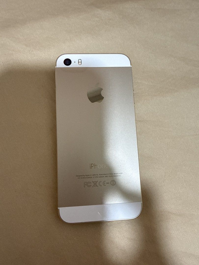 Iphone 5s 16G (Category: Others) located in Quezon City. Submitted by sbcarrot (Listing ID 1467293047, Image 2). Description: .