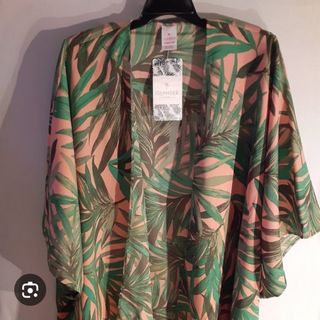 (Category: ) located in . Submitted by shopmystashies (Listing ID 1467205967, Image 1). Description: .