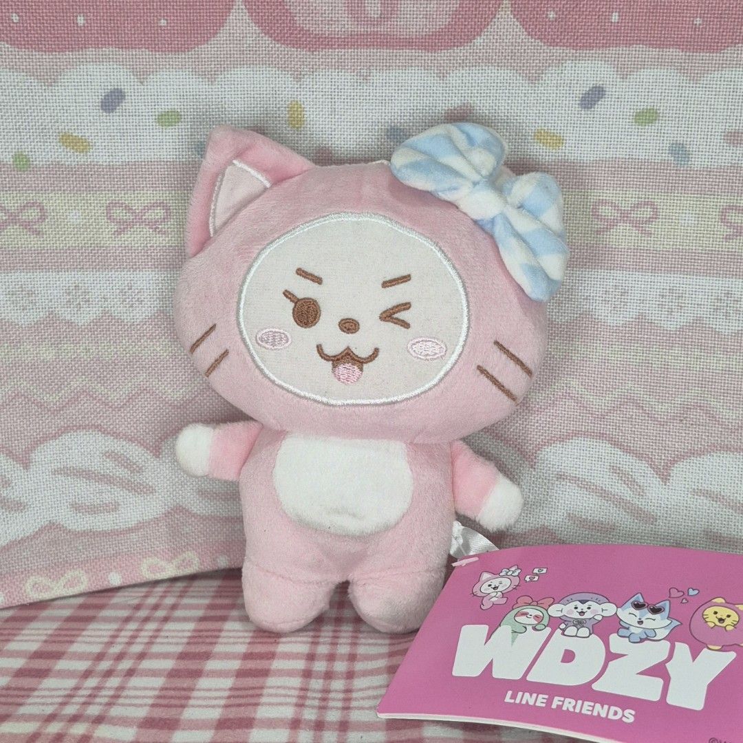 Itzy Wdzy Cabbit Yuna (Category: K-Wave Merchandise) located in Marikina City. Submitted by bsnctrytrvll (Listing ID 1467223837, Image 1). Description: Itzy Wdzy Cabbit Yuna ₱400 ☁️ payo (pay as you order) ☁️ w/ etiketa & paper tag ☁️ x sensi/rush 🌱 mod : j&t or sdd mop : gcash, maya or bank transfer #charms #anikanik #plushies #kpop #kpopdoll #ITZY #WDZY #itzyyuna #CABBIT.
