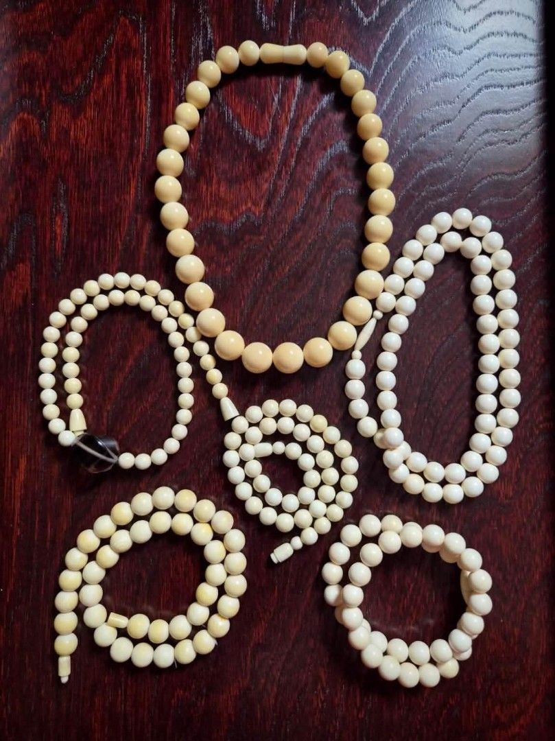IVO BEADS (Category: Necklaces) located in Bulacan. Submitted by koolstuffs_29 (Listing ID 1467200743, Image 1). Description: Ivōrry Beads Or for your project Rosary’s / Bracelet, details & price already indicate. Marilao, Bulacan Thank you 🙂.