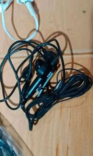 (Category: ) located in . Submitted by Shoppe.Ups (Listing ID 1467211148, Image 1). Description: .