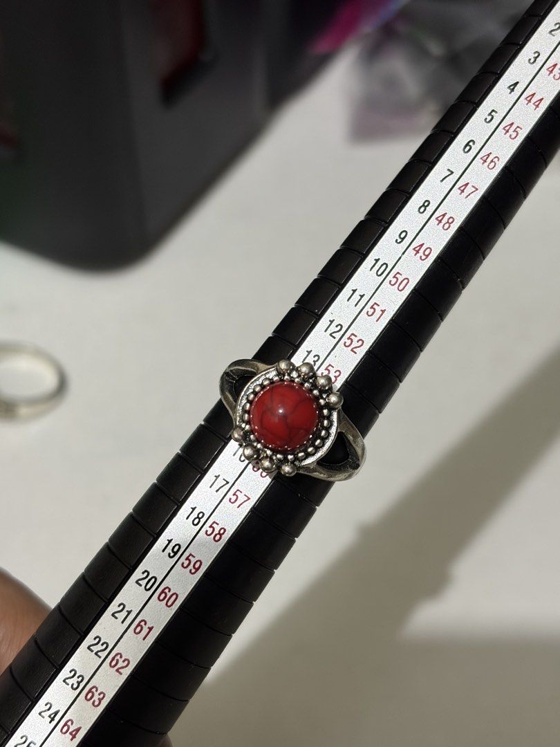 Japan Surplus Fashion Ring Size 7 (Category: Rings) located in Mexico. Submitted by secondstory.kr (Listing ID 1467171816, Image 1). Description: .