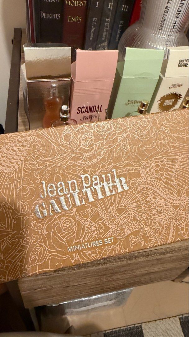Jean Paul Gaultier Miniatures Set (Category: Fragrance & Deodorants) located in San Mateo. Submitted by caseylee05 (Listing ID 1467193132, Image 3). Description: Jean Paul Gaultier miniatures set including Scandal, Gaultier Divine, Classique, and La Belle. Each bottle holds 6ml or 0.2 fl oz. All four individual boxes included inside the patterned outer box. Great way to try multiple scents or keep for travel..
