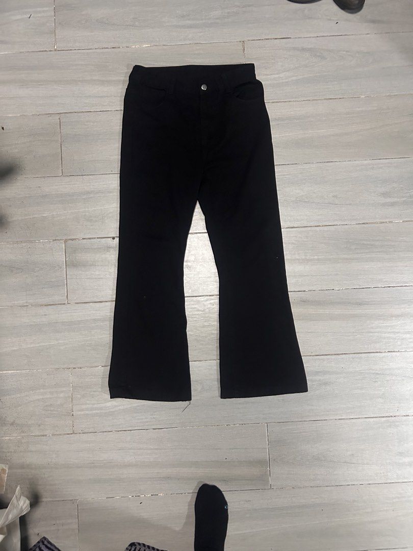 Jet Black Bootcut Jeans (Category: Jeans) located in Manila. Submitted by tryingtoarchivemaybe (Listing ID 1467267601, Image 2). Description: 32x41 Hem: 10 inches Rise: 6 Inches No brand Denim quality is decent.