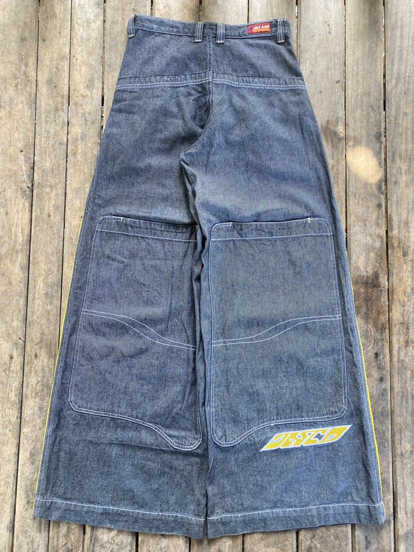 JNCO SOLIDSTATE W-SIDES YELLOW STRIPES THAI (Category: Jeans) located in Manila. Submitted by bottomswrldwidev2 (Listing ID 1467297381, Image 1). Description: 📍JNCO SOLIDSTATE W-SIDES YELLOW STRIPES THAI | WIDELEG Waist: 30-31 Lenght: 45 Thigh: 13 Hem: 14.5 Condi: 10/10 - goodcondition (this thai pair is so sick❤️‍🔥) •for thai collectors .