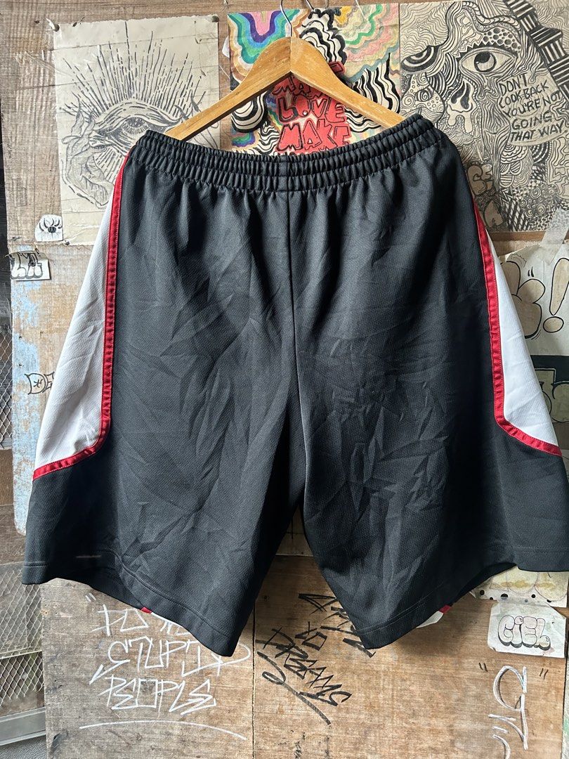 Jordan Ferrari overall (Category: Shorts) located in Caloocan City. Submitted by wadxxx (Listing ID 1467345893, Image 3). Description: For sale!! Jordan ferrari ov Sz large buttom Sz xlarge top Excellent condition Unli vc Pm for details.