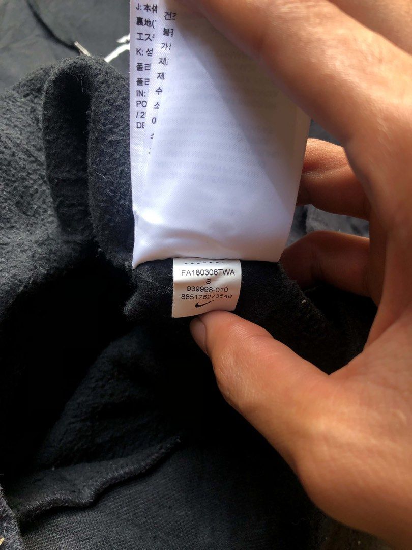 JORDAN FULL-ZIP (Category: Coats, Jackets and Outerwear) located in Bacolod City. Submitted by truk_thrift (Listing ID 1467287736, Image 3). Description: .