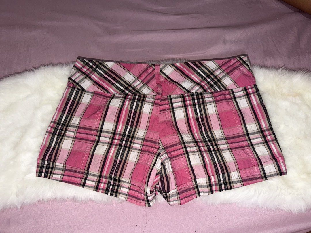 Juniors Rule Holliday's Pink Plaid Shorts Size 9 (Category: Shorts) located in Manila. Submitted by maureenn10 (Listing ID 1467196708, Image 2). Description: - Brand/Style: Juniors Rule Holliday's plaid shorts - Colorway: Pink, black, and white plaid - Size: 9 - Material: 99% cotton for comfort - Details: Dual black front button closure, belt loops, and stylish folded cuffs at the hem - Condition: Great pre-loved condition (ready to wear!).
