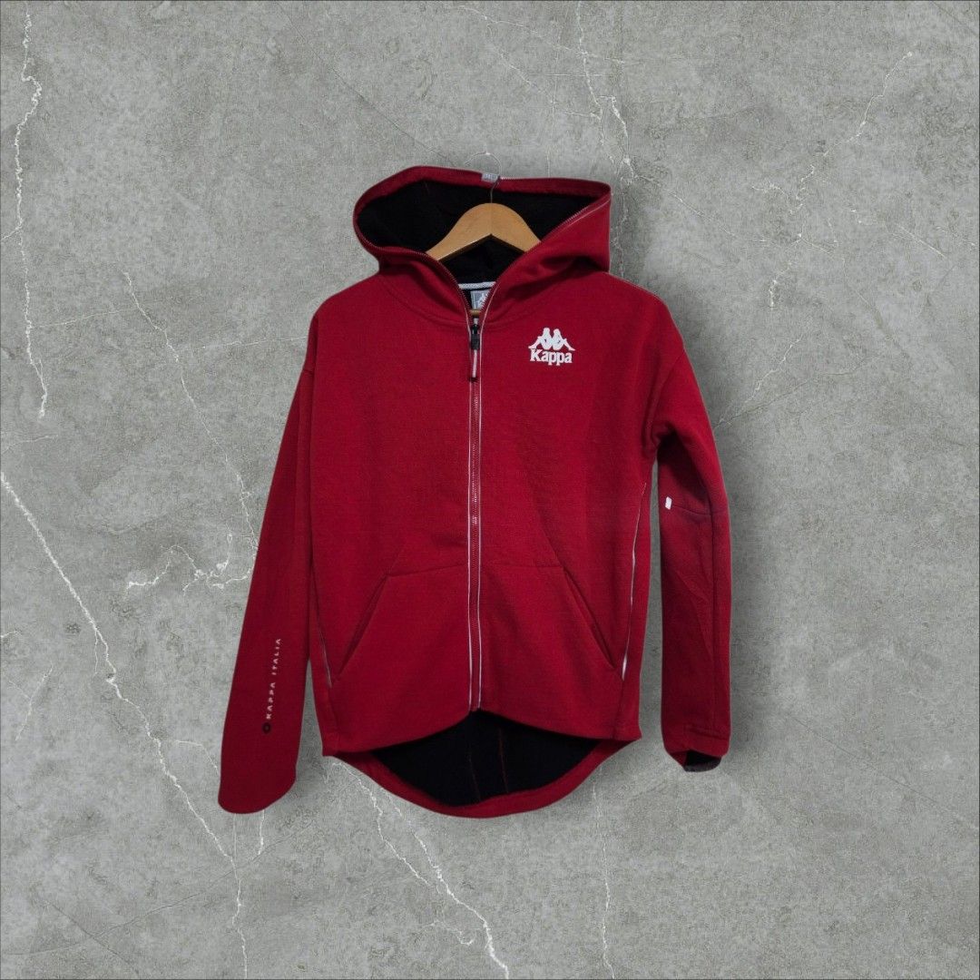 Kappa fullzip red hoodie (Category: Coats, Jackets and Outerwear) located in Baguio. Submitted by fadexquisite (Listing ID 1467170768, Image 1). Description: Kappa fullzip red hoodie Small 25x20 Excellent condition 600 plus ship fee.