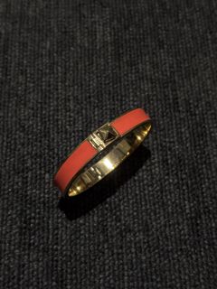 (Category: ) located in . Submitted by thriftstarph (Listing ID 1467229482, Image 1). Description: .