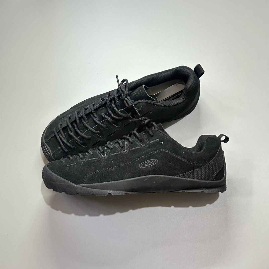 KEEN JASPER Tri black (Category: Sneakers) located in Baguio. Submitted by macshop_items (Listing ID 1467294308, Image 1). Description: KEEN JASPER Tri black - Size 10us(28cm) - Good as new ₱ 3,489 + sf .