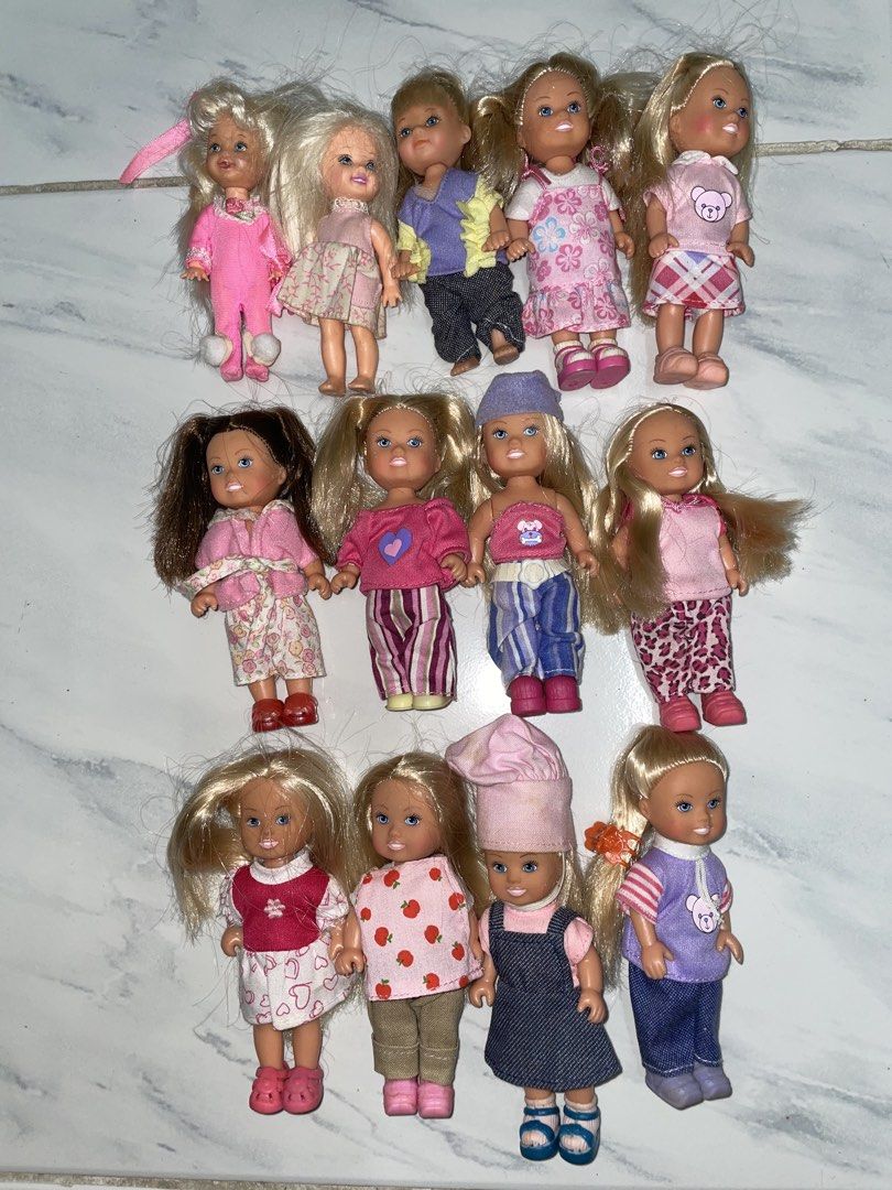 Kelly and Simba Mini Dolls Take All (Category: Kids Toys) located in Quezon City. Submitted by gems4sale (Listing ID 1467295417, Image 1). Description: As is Needs cleaning No crack necks 2 Kelly Dolls and 11 Simba Dolls.