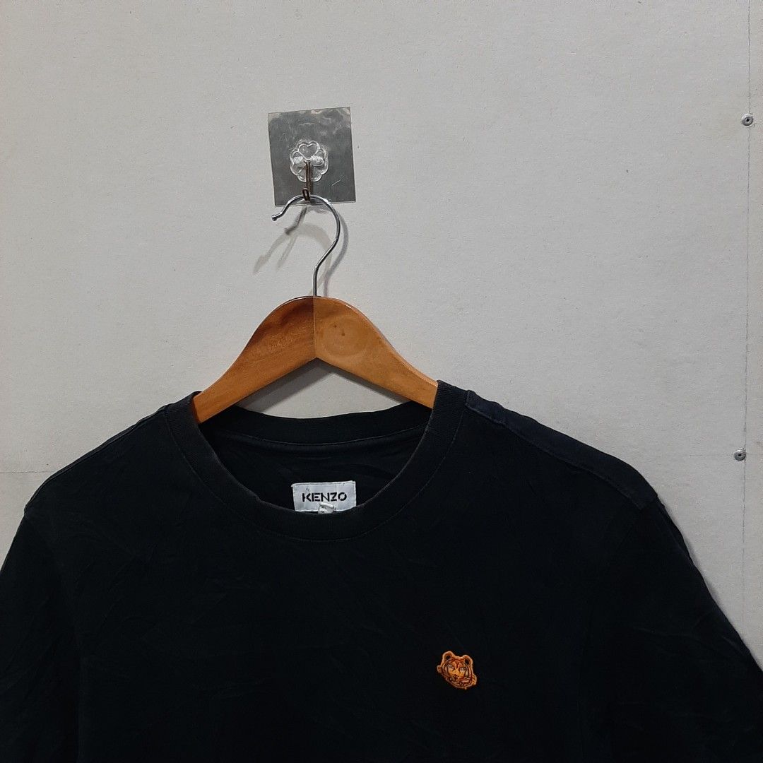 KENZO BASIC LOGO (Category: Tshirts & Polo Shirts ) located in San Carlos. Submitted by denzel999 (Listing ID 1467326871, Image 2). Description: LARGE GOOD CONDI NONFLAWS.