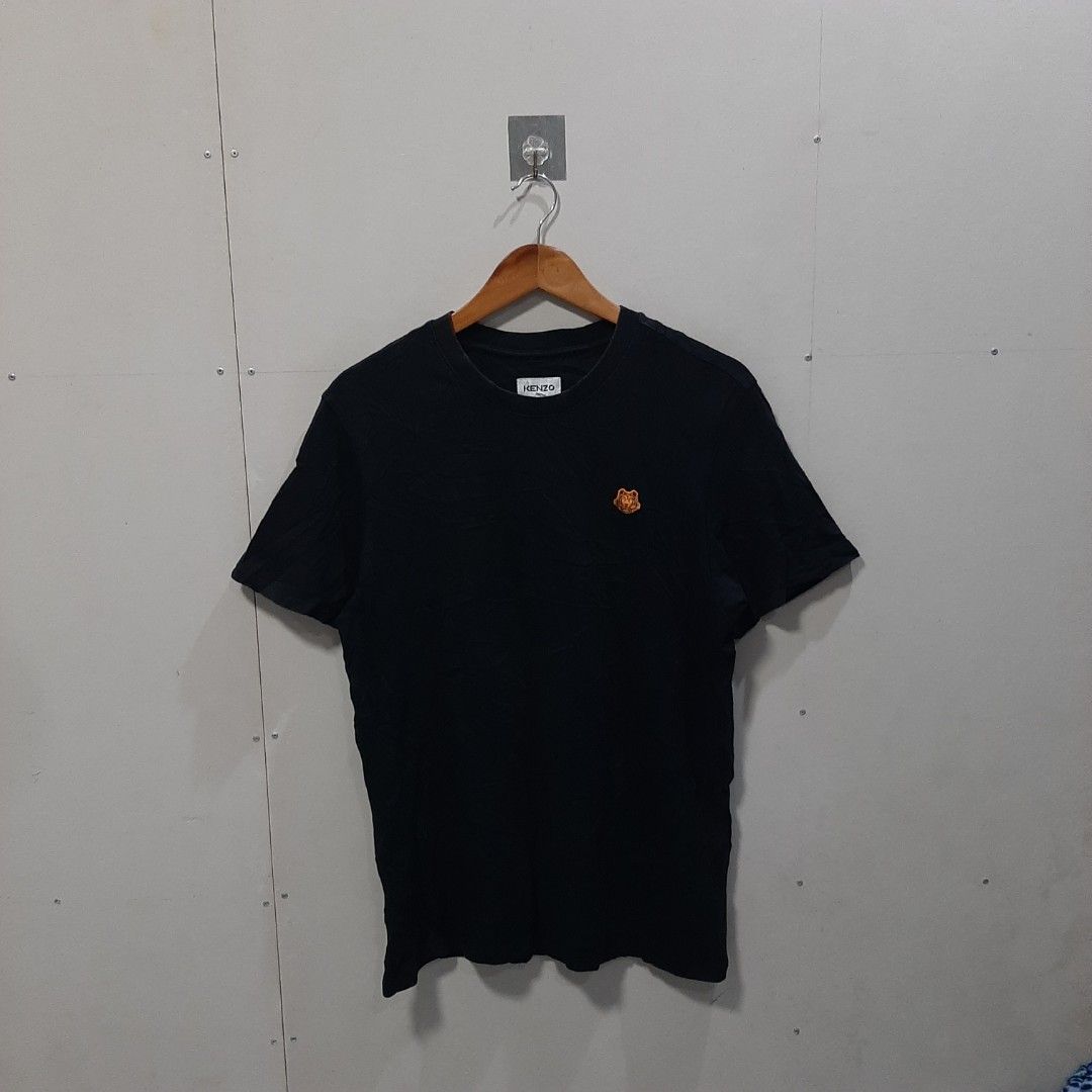 KENZO BASIC LOGO (Category: Tshirts & Polo Shirts ) located in San Carlos. Submitted by denzel999 (Listing ID 1467326871, Image 1). Description: LARGE GOOD CONDI NONFLAWS.
