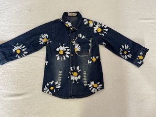 (Category: ) located in . Submitted by ennahsthriftcollection (Listing ID 1467271417, Image 1). Description: .