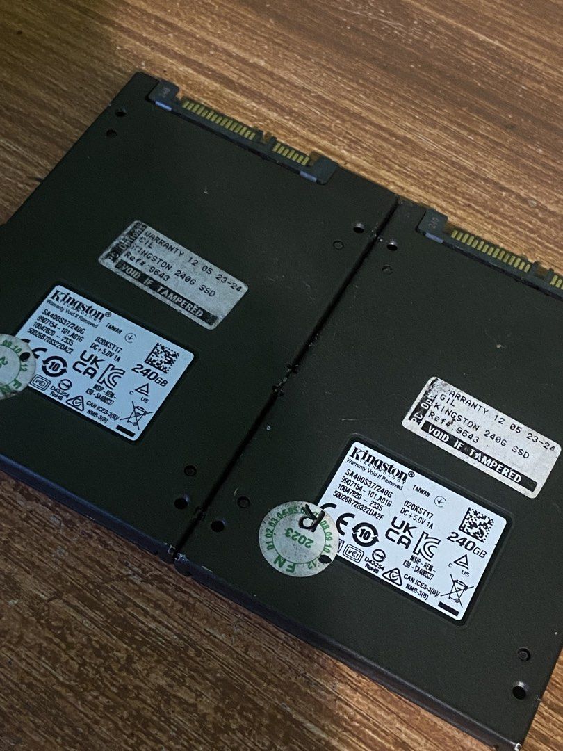 Kingston SSD 240gb (Category: Computer Parts) located in Manila. Submitted by jc_jade (Listing ID 1467259277, Image 2). Description: QC LOC 📍.