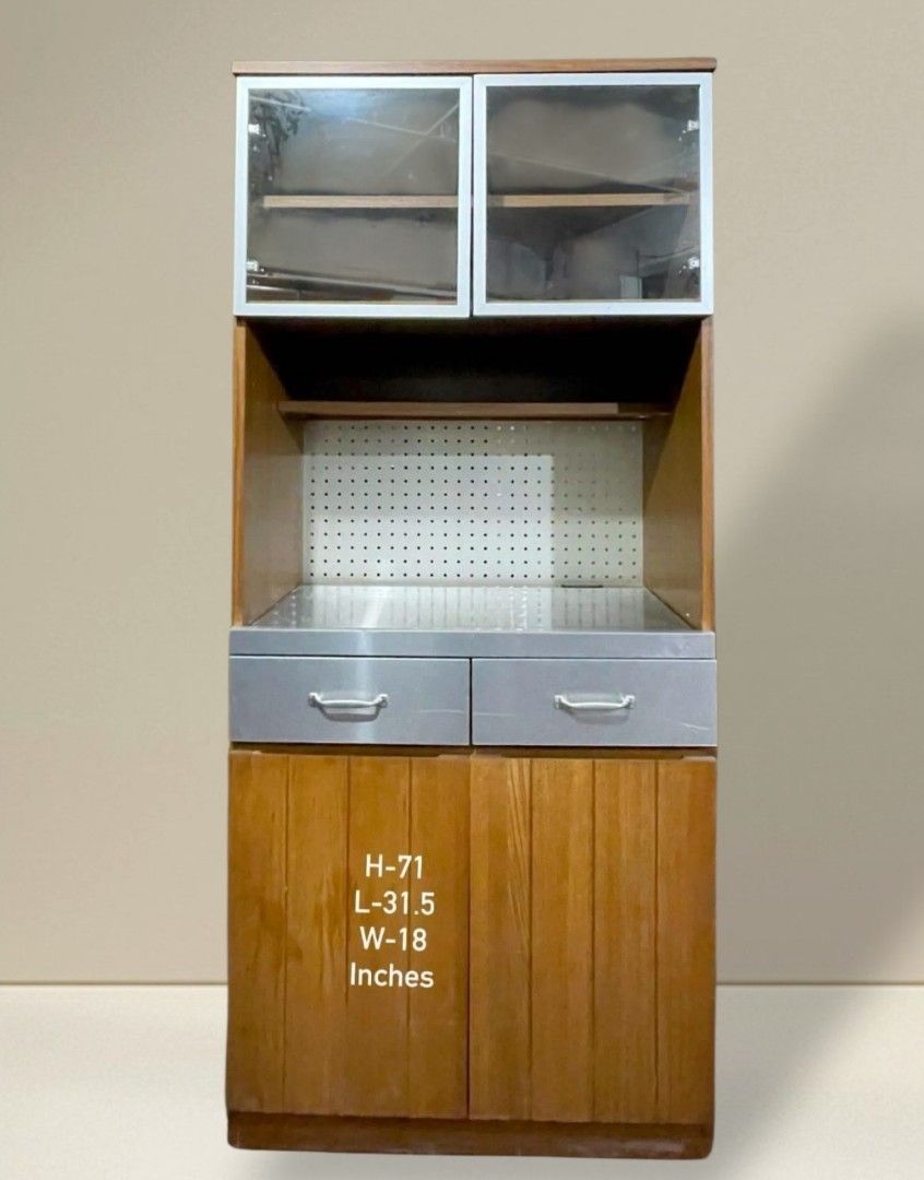Kitchen Cupboard Display Hutch Cabinet Oven Rack (Category: Shelves, Cabinets & Racks) located in Quezon City. Submitted by dannikkishoppe2 (Listing ID 1467175825, Image 1). Description: Kitchen Cupboard Display Hutch Cabinet Oven Rack ‼️₱9800‼️ ✔️ Sturdy and Durable ✔️ With Pull-Out Tray ✔️ Adjustable Shelves ✔️ Perfect for organizing your kitchen essentials! Please manage your expectations as there might be minimal flaws. Color may vary due to 