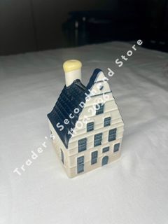 (Category: ) located in . Submitted by traders_2ndhand (Listing ID 1467218155, Image 1). Description: .
