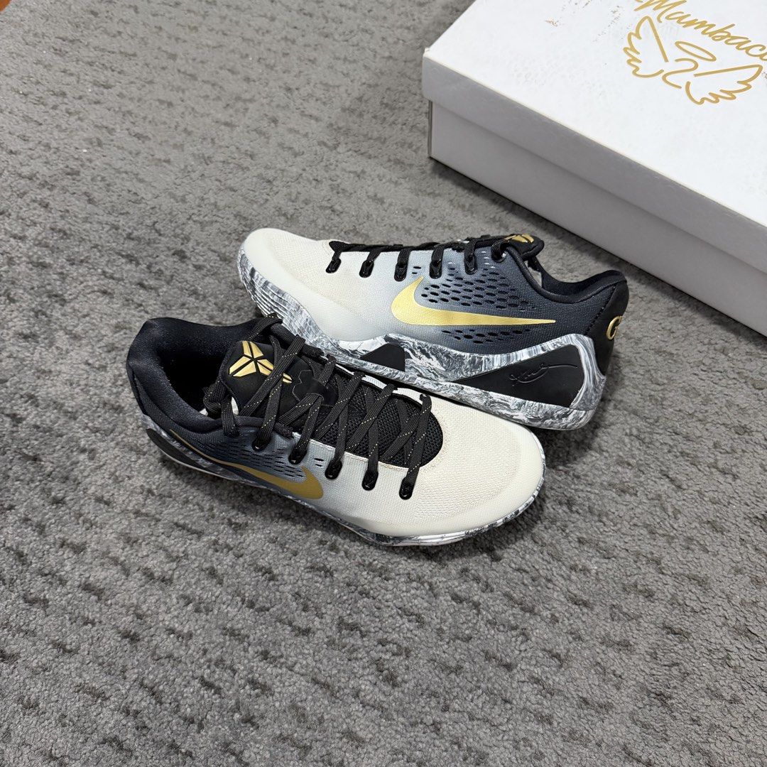 Kobe 9 EM “Mambacita” (Category: Sneakers) located in Cavite. Submitted by acentials (Listing ID 1467171415, Image 1). Description: Kobe 9 EM “Mambacita” sz 10.5m / used twice Php 9,498.