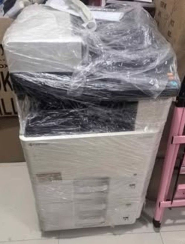 Kyocera ECOSYS M8124cidn (Category: Printers, Scanners & Copiers) located in Cavite. Submitted by petmail (Listing ID 1467353894, Image 3). Description: Kyocera ECOSYS M8124cidn Multi-color Copier with Multi-functions: Print, Copy, Scan, Email - High speeds up to 24 ppm b&w / 24 ppm color - 4.3" color TSI - intuitive user interface - High quality output up to 1200 x 1200 dpi - Standard Apple AirPrint, Google Cloud Print, Mopria Print Service and 