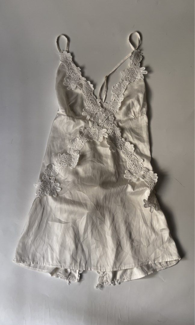 lace satin dress (Category: Dresses) located in Cainta. Submitted by baddieshop.mnl (Listing ID 1467196389, Image 1). Description: .