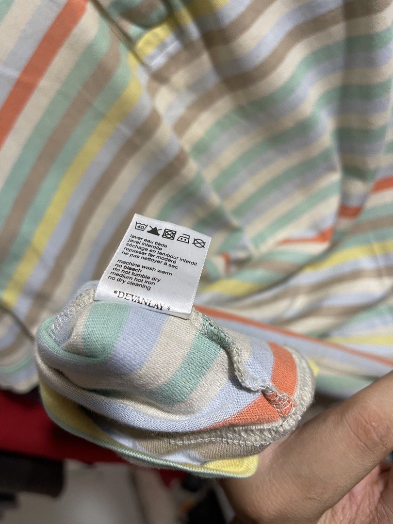 Lacoste Poloshirt Multi Color (Category: Tshirts & Polo Shirts ) located in Cabuyao City. Submitted by jeirussamson897 (Listing ID 1467229017, Image 3). Description: Lacoste Poloshirt Multi Color size 4 22 width 28 length excellent condition has minimal stains (not noticeable) needwash 8.5-9/10 399+sf.