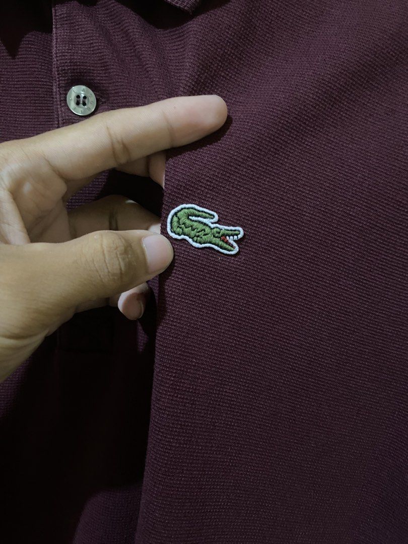 Lacoste Sport (Category: Tshirts & Polo Shirts ) located in Bulacan. Submitted by huntsofryxk (Listing ID 1467238337, Image 2). Description: Lacoste Sport 22/27 size 6 XL color rate 9.5/10 as new condition no issue mine 1700 location: sjdm, bulacan.