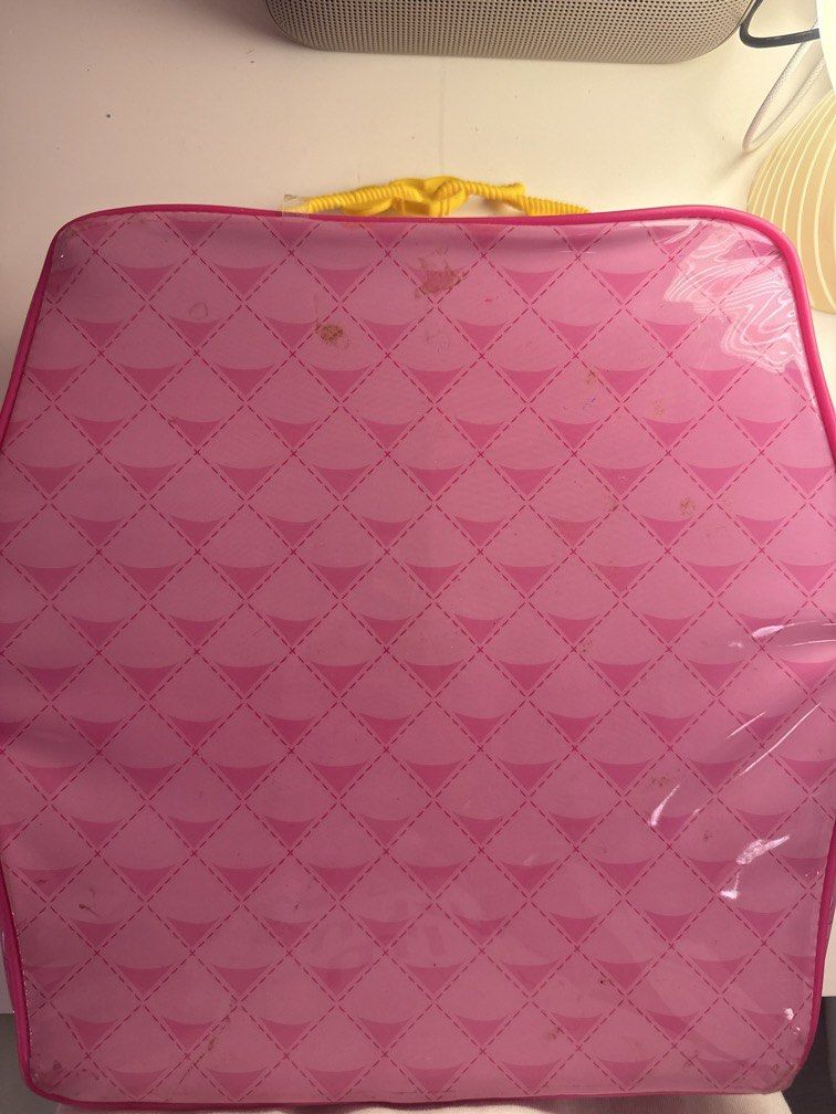 Lalaloopsy mini carrier case (Category: Figurines & Statues) located in Quezon City. Submitted by tripletales (Listing ID 1467283875, Image 2). Description: .