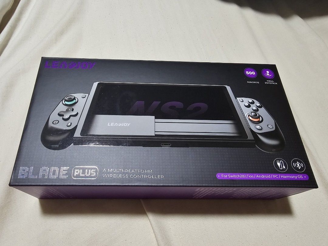 Leadjoy Blade Plus Multi-Platform Wireless Controller (Category: Controllers) located in Singapore. Submitted by elvin999 (Listing ID 1467273150, Image 1). Description: - Brand: Leadjoy Blade Plus wireless controller - Condition: Brand new, unopened and sealed box - Compatibility: Works with Switch, iOS, Android, PC, and Harmony OS - Key Features: Hall joysticks and 500 macro functions - Ideal for: Mobile, PC, and console gaming setups.
