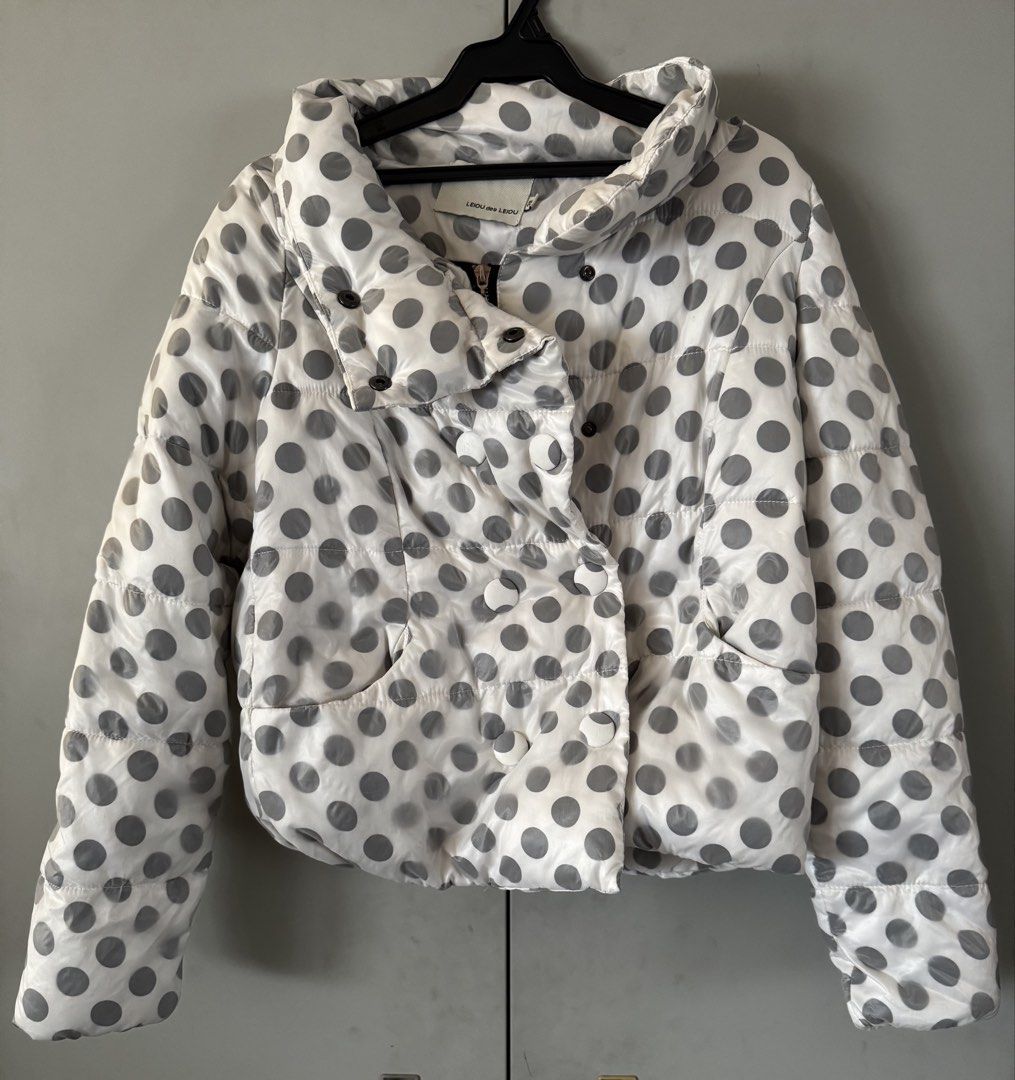 LEI OU des LEI OU Polka Dot Puffer Jacket (Category: Coats, Jackets and Outerwear) located in Quezon City. Submitted by by.previouslyowned (Listing ID 1467183611, Image 1). Description: Size: Small - Medium Can send more pictures.
