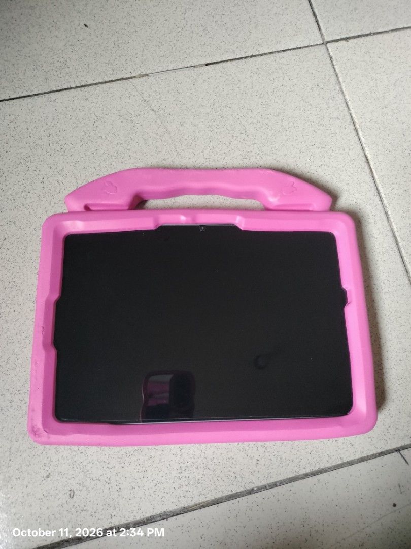 Lenovo Idea Tab 11” 2.5K – Smart, Smooth & Powerful! 🔥 (Category: Android) located in Manila. Submitted by chinggayg.190 (Listing ID 1467231424, Image 1). Description: Upgrade your digital lifestyle with the Lenovo Idea Tab 11”! Enjoy stunning 2.5K visuals, smooth 90Hz refresh rate, powerful MediaTek Dimensity 6300 performance, 8GB RAM + 256GB storage, and immersive Dolby Atmos quad speakers. With a 7040mAh battery and Android 15, it's perfect f