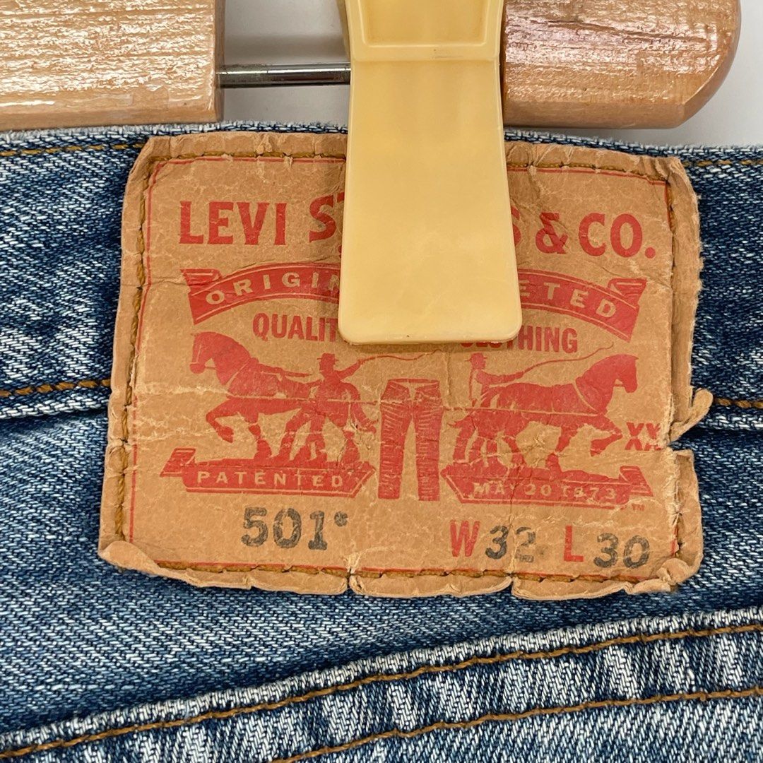 Levis 501 Medium Wash Button-Fly Straight Leg Jeans Pants (Category: Jeans) located in Manila. Submitted by buzz.garments (Listing ID 1467357203, Image 3). Description: Size: 32 on tag Dimensions(inches) - Waist/Width: 32” - Hip: 22” - Front Rise: 11” - Thigh: 11” - Inseam: 30” - Outseam/Length: 40” - Leg Opening: 7.5” signs of usage - color may vary due to lighting. please manage your expectations-minimal and unseen flaws must be considered..