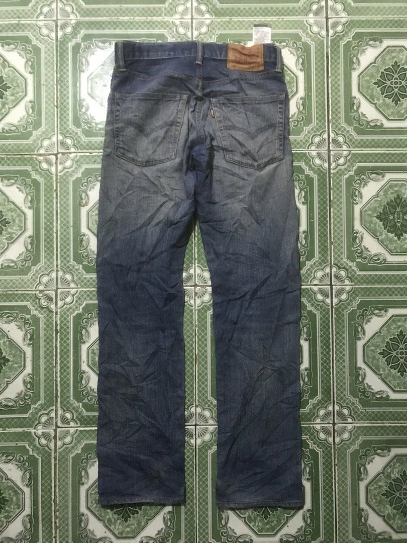Levi’s 502 Straight Cut Denim Pants (Category: Jeans) located in Bulacan. Submitted by bleue.finds (Listing ID 1467326941, Image 1). Description: Levi’s Straight Cut Denim Pant 30-31 - waist 39 - length 7’4 - hem as new need wash good condition no major issues.