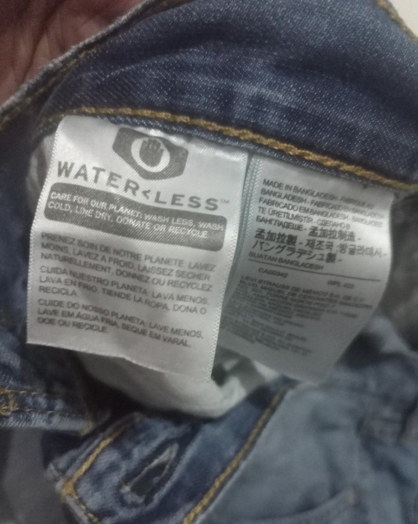 Levi's 559 Relaxed Straight Jeans size 38 (Category: Jeans) located in Taguig. Submitted by mvdsh0p2022 (Listing ID 1467199708, Image 3). Description: - Brand: Levi's - Style: 559 Relaxed Straight Fit - Size: Waist 36, Length 30 - Color/Wash: Light blue with natural fading - Details: Classic 5-pocket styling, zip fly, leather back patch - Eco-friendly: Water<Less collection tag inside - Origin: Made in Bangladesh - Condition: Clean denim, ready t