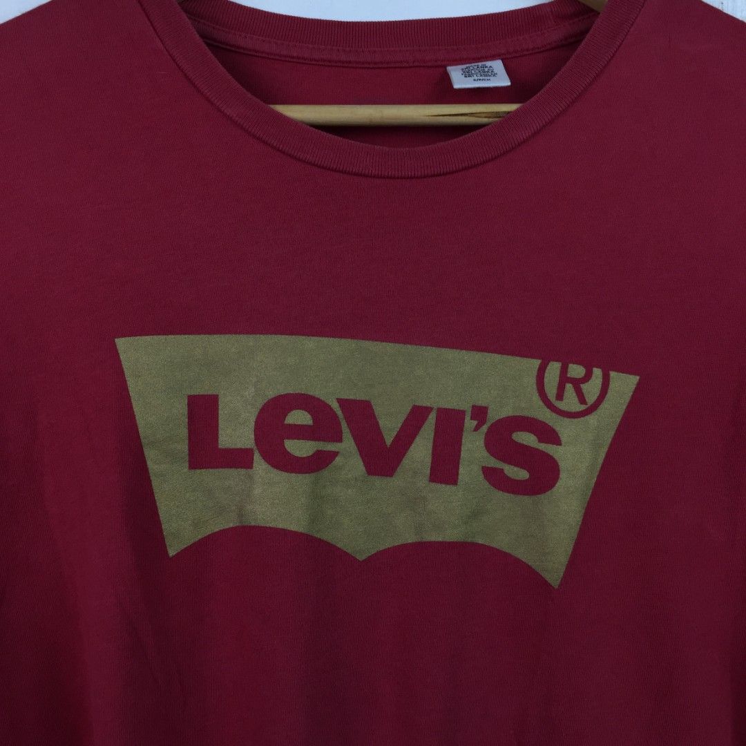 Levi's ironman edition (Category: Activewear) located in Baybay. Submitted by offrackproject (Listing ID 1467335388, Image 2). Description: FREE SHIPPING.