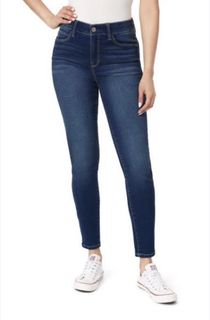 (Category: ) located in . Submitted by closet_jz (Listing ID 1467168895, Image 1). Description: .