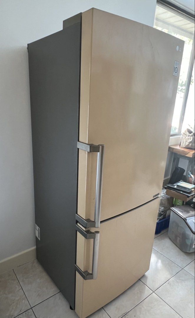 LG Inverter Linear Compressor Bottom Freezer Refrigerator (Category: Refrigerators and Freezers) located in Manila. Submitted by noblecrystal_ff870c (Listing ID 1467265130, Image 3). Description: - Brand/Model: LG Bottom Freezer Refrigerator - Technology: Inverter Linear Compressor & Multi Air Flow system - Exterior: Beige finish with dark grey side panels and sturdy metal handles - Interior Features: Adjustable glass shelves, pull-out tray, bott