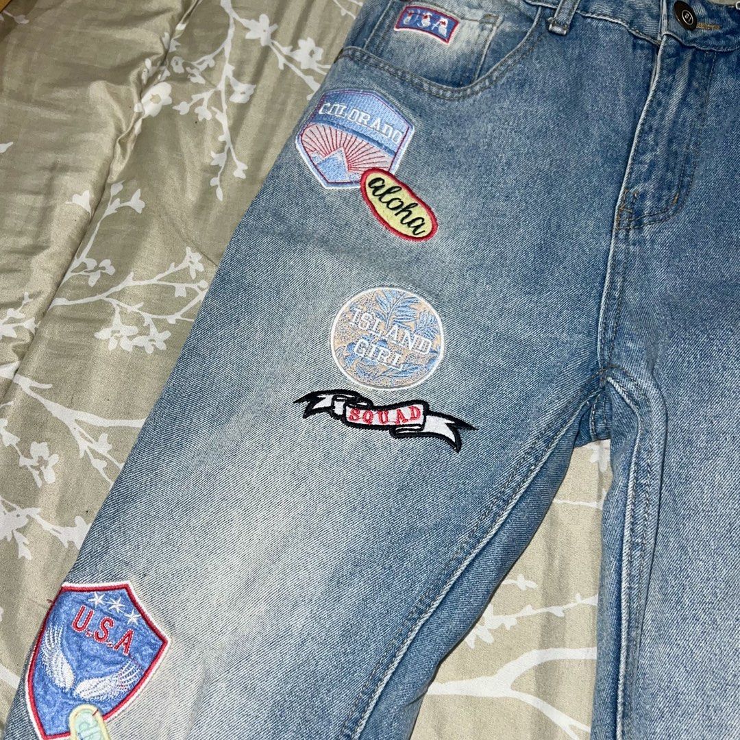 Light Wash Denim Jeans with Patches (Category: Jeans) located in Marikina City. Submitted by prelovedbydee. (Listing ID 1467351487, Image 2). Description: - style: street style straight leg jeans - fit: mid-rise - tag size can negotiate ☺️.