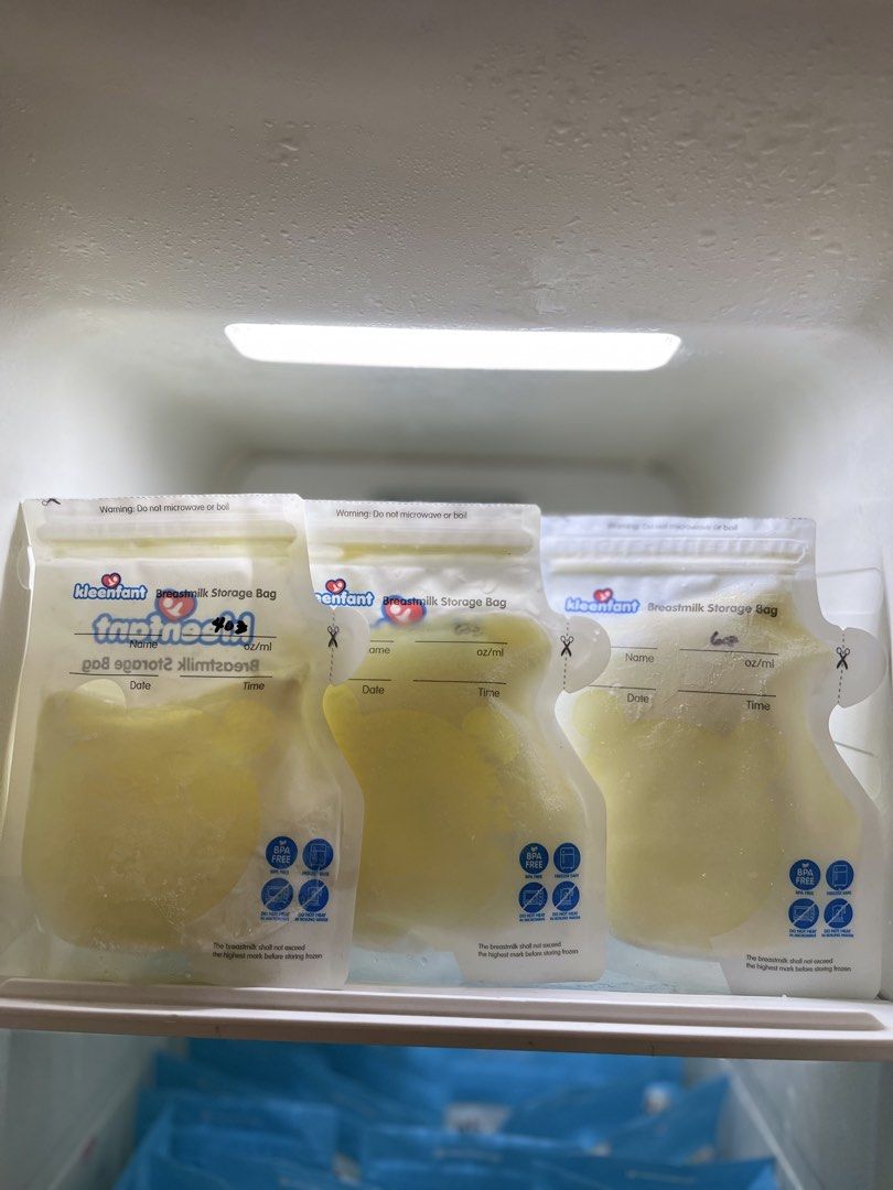 LIQUID GOLD BM (Category: Breastfeeding & Bottle Feeding) located in Pasig City. Submitted by sm_thehouseoftrends. (Listing ID 1467178529, Image 3). Description: 🍼 Looking for BM for your little one? 👶🏻💕 Providing liguid gold milk from a healthy, breastfeeding mom who prioritizes proper nutrition and hygiene. Pump date: Latest ✨ MOMMY’S HEALTH & NUTRITION 🤍 Healthy mom and baby 🥗 Eats nutritious, well-balanced meals 💊 Takes vitamins and su