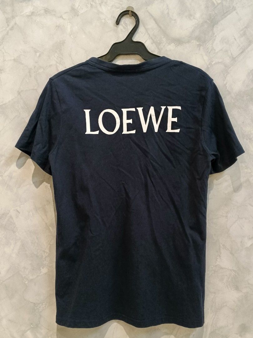 Loewe Dumbo Disney Shirt (Category: Shirts) located in Andop. Submitted by finderskeepersxzz (Listing ID 1467300053, Image 2). Description: 10/10 colorate excellent condition/as new width 18 length 25-26 color may vary do to lightning .