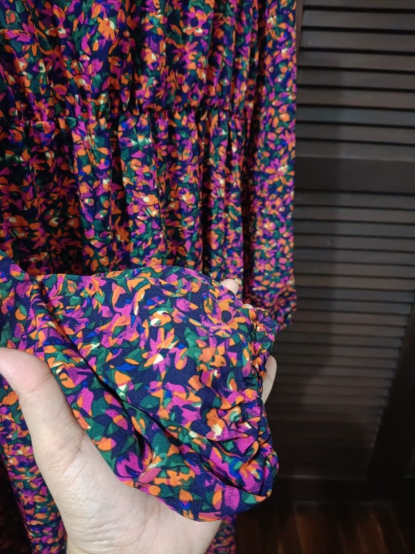 Long Dress Colorful (Category: Dresses) located in Manila. Submitted by byjrb (Listing ID 1467358844, Image 2). Description: 🛍️ Brand-new items from SHEIN, Emery Rose, Zaful & more! Size : Med to Large 📦 Shipping: LBC / J&T / Lalamove 💸 MOP: GCash / BPI only DM for inquiries! 💌.