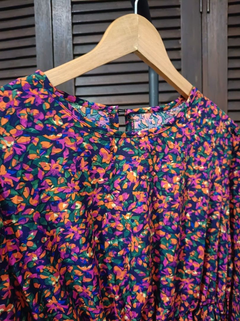 Long Dress Colorful (Category: Dresses) located in Manila. Submitted by byjrb (Listing ID 1467358844, Image 3). Description: 🛍️ Brand-new items from SHEIN, Emery Rose, Zaful & more! Size : Med to Large 📦 Shipping: LBC / J&T / Lalamove 💸 MOP: GCash / BPI only DM for inquiries! 💌.
