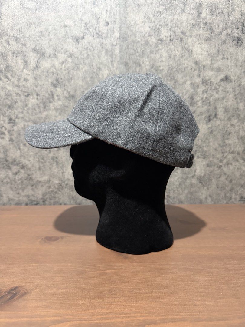 Loro Piana - Gray Wool Emboider logo cap (Category: Caps & Hats) located in Cavite. Submitted by commoncourtesy (Listing ID 1467321301, Image 3). Description: One size fits all.