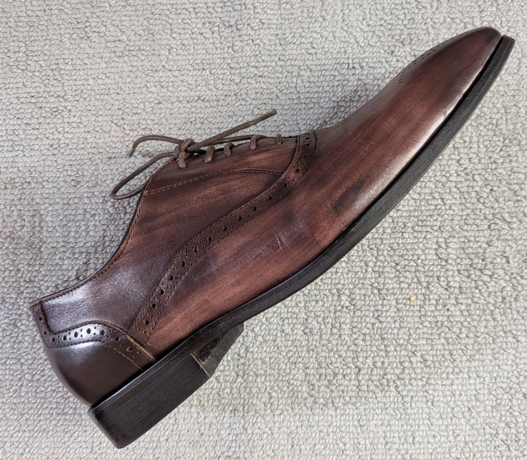 Louis Vuitton Leather Shoes (Category: Dress Shoes) located in Paranaque City. Submitted by justinyaptangco (Listing ID 1467196137, Image 2). Description: FOR SALE Louis Vuitton leather shoes Size: US 9 Wood grain Used 3 times only Guaranteed authentic Price: Php 18,000 RFS: Decluttering Meet-ups around Las Piñas Shipping to be shouldered by buyer.