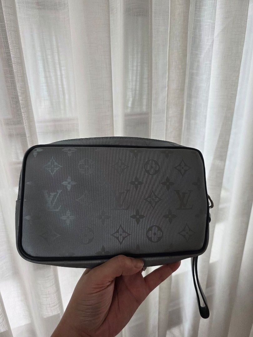 Louis vuitton x virgil abloh clutch bag limited edition (Category: Luxury Bags & Wallets) located in San Juan City. Submitted by dailydealsphest2010 (Listing ID 1467184221, Image 2). Description: excellent condition limited edition collectors item Louis vuitton x virgil abloh clutch bag no damage no issues .